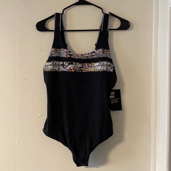 Hurley Other - Hurley women’s quick Dry swimsuits bodysuit